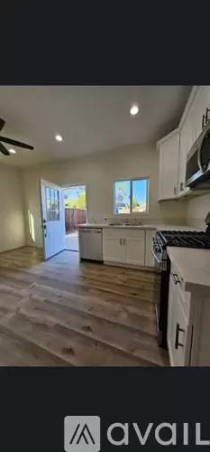 Main picture of 825 Tressy Ave