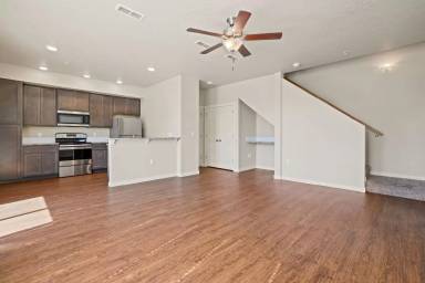 Main picture of 7340 N Lucy Rose Ln
