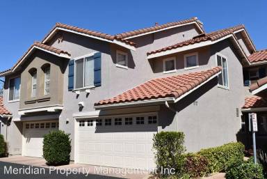Main picture of 465 Whispering Willow Dr
