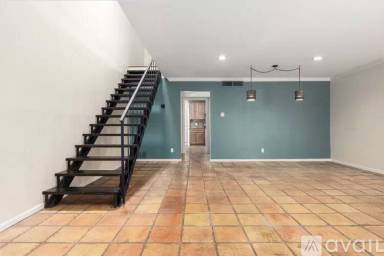 Main picture of 166 Elizabeth Rd