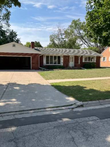 Main picture of 1275 Kellogg St