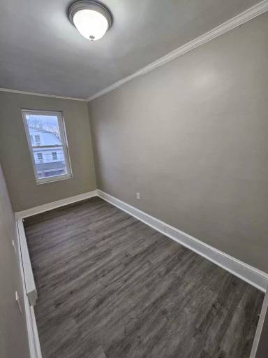 Main picture of 273 New Hancock St