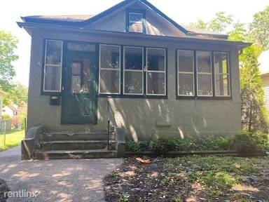 Main picture of 429 Bay St