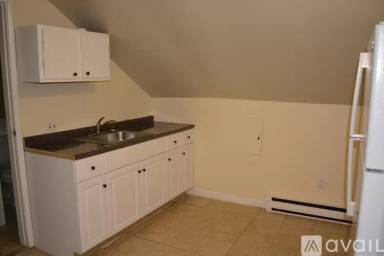 Main picture of 119 Hawthorne Ave
