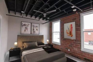 Main picture of 121 12th St