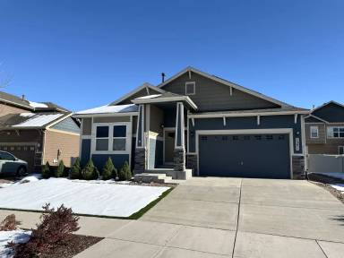 Main picture of 1371 Alveston St
