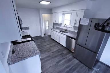 Main picture of 1702 Leighton Ave