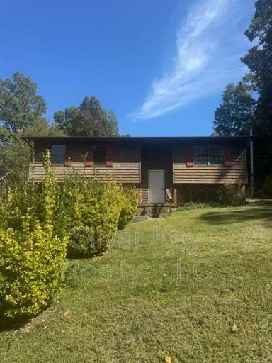 Main picture of 123 County Road 622