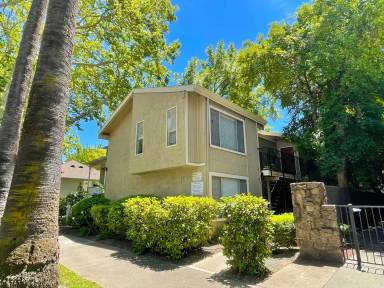 Main picture of 2116 D St