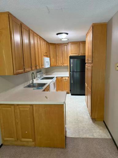 Main picture of 8201 W Park Hills Dr