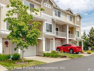 Main picture of 5329 Military Rd E