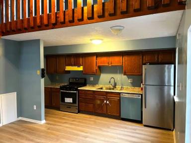 Main picture of 1506 Lincoln Way