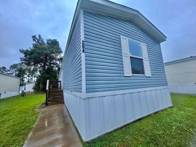 Main picture of 553 Corbin St