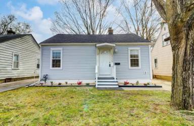 Main picture of 2628 Hiawatha St
