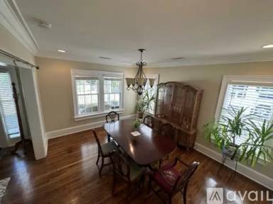 Main picture of 379 Whitlock Ave SW