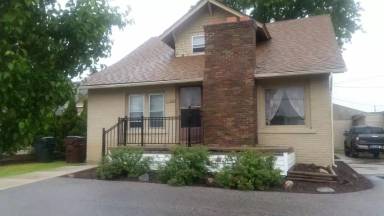 Main picture of 52600 Van Dyke Avenue - Upper