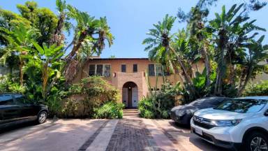 Main picture of 1816 N Harvard Blvd