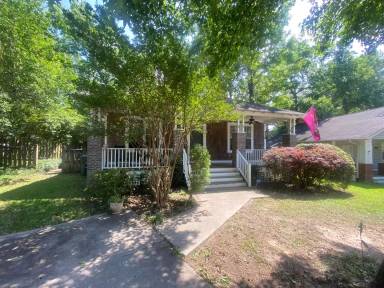 Main picture of 35 Graymont Cir