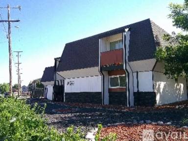 Main picture of 1321 Plumas St