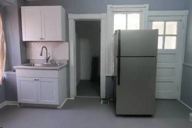Main picture of 9812 S Avenue H