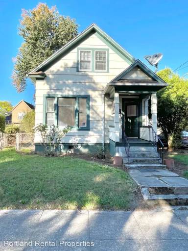 Main picture of 4857 NE 11th Ave