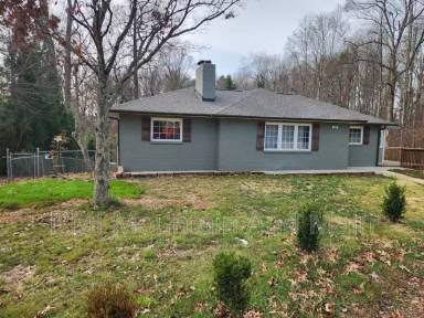 Main picture of 33 Monte Vista Rd