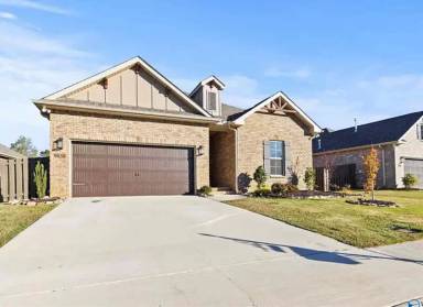 Main picture of 9038 Mountain Preserve Blvd