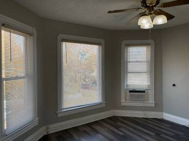 Main picture of 2123 C St