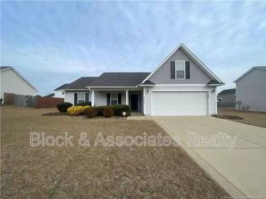 Main picture of 2144 Saint Nicholas Dr