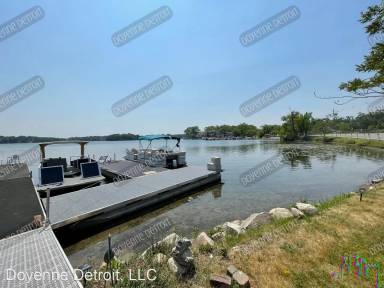 Main picture of 4796 Woodside
