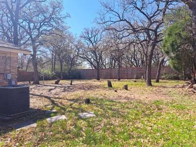 Main picture of 1321 Irvin Rd