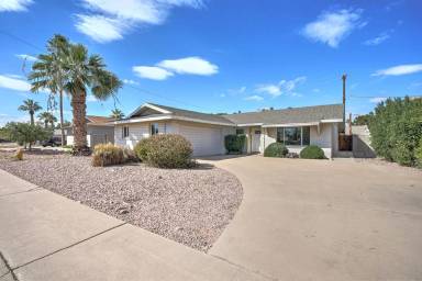 Main picture of 8702 E Plaza Ave