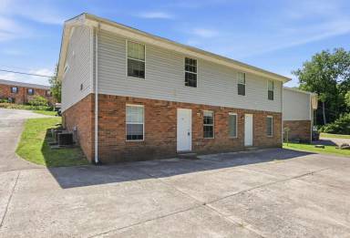 Main picture of 705 Peachers Dr