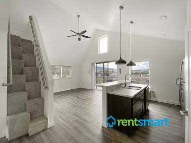 Main picture of 123 N 2nd St W