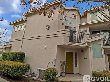 Main picture of 1075 Esparanza Way