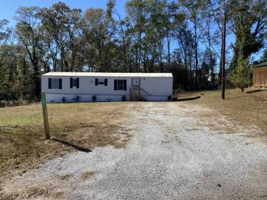 Main picture of 313 Amy St