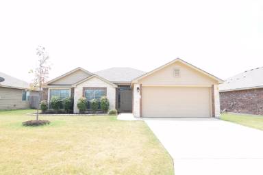 Main picture of 8109 Fieldstone Dr