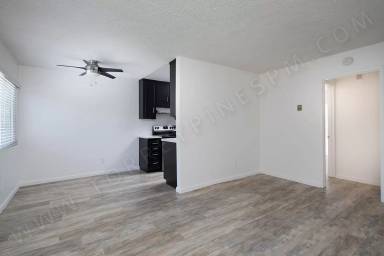 Main picture of 2228 Felspar St