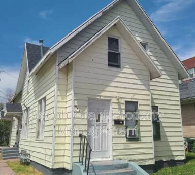 Main picture of 654 W Lander St