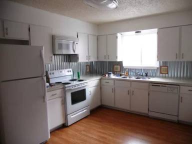 Main picture of 1600 1602 Larch St