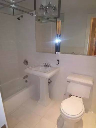 Main picture of 340 E 55th St