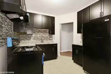Main picture of 7614 S Lowe Ave