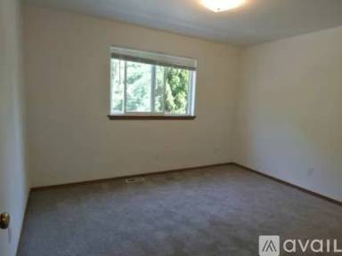 Main picture of 1350 Brown St