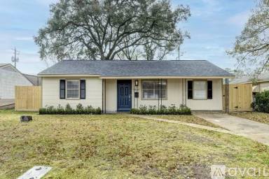 Main picture of 7015 Raton St