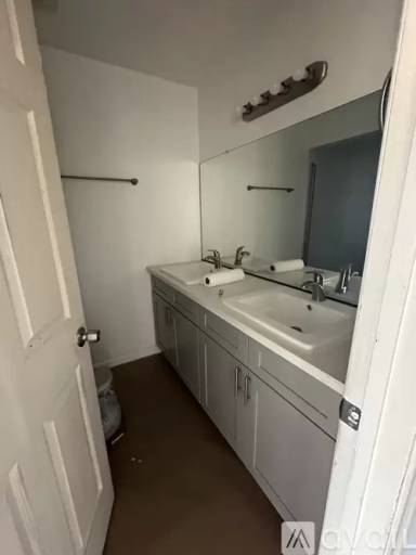 Main picture of 609 S Meyler St