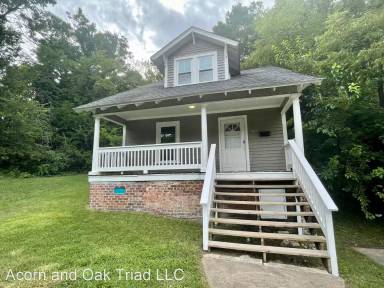 Main picture of 914 Martin St