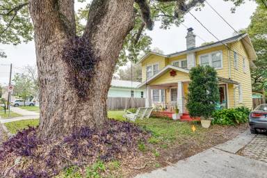 Main picture of 910 E Hamilton Ave