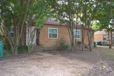 Main picture of 902 Denton St
