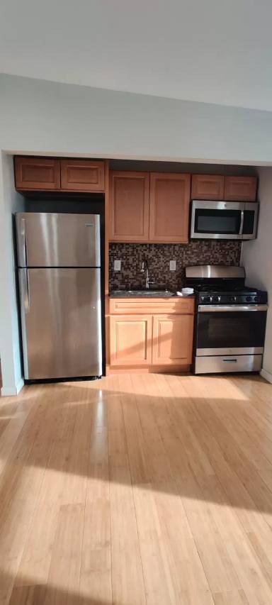 Main picture of 145 Summer Ave