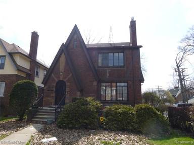 Main picture of 4715 Courville St